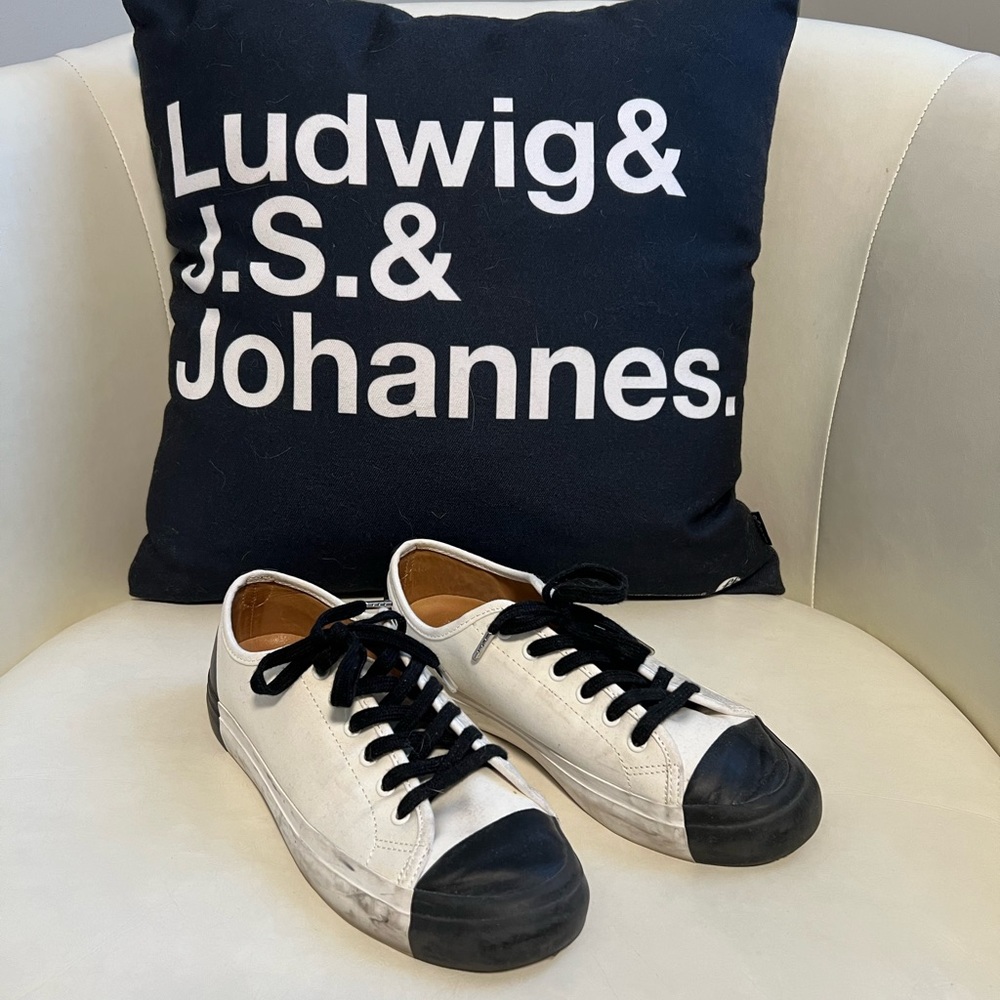 Office of Angela Scott canvas sneakers